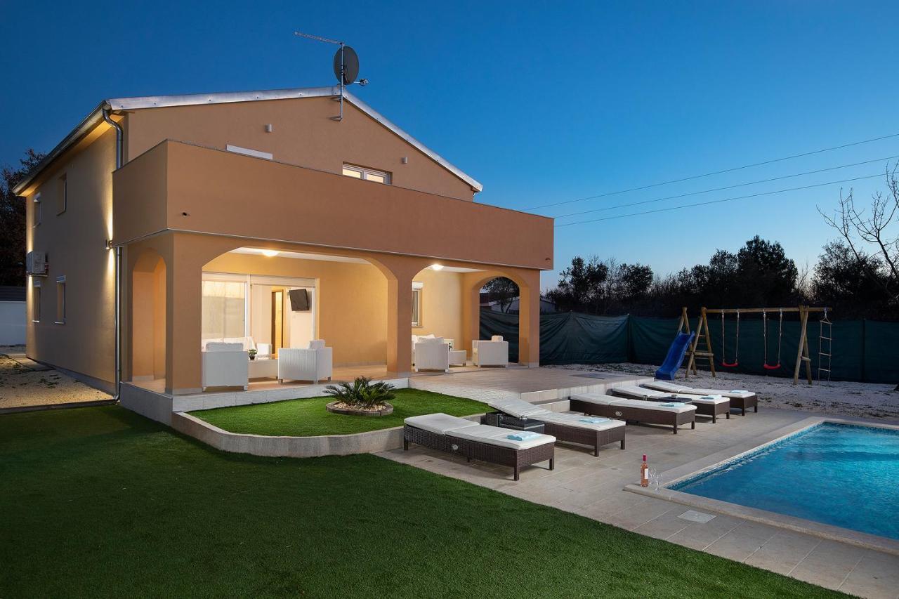 Villa Suhalj Medulin Kültér fotó